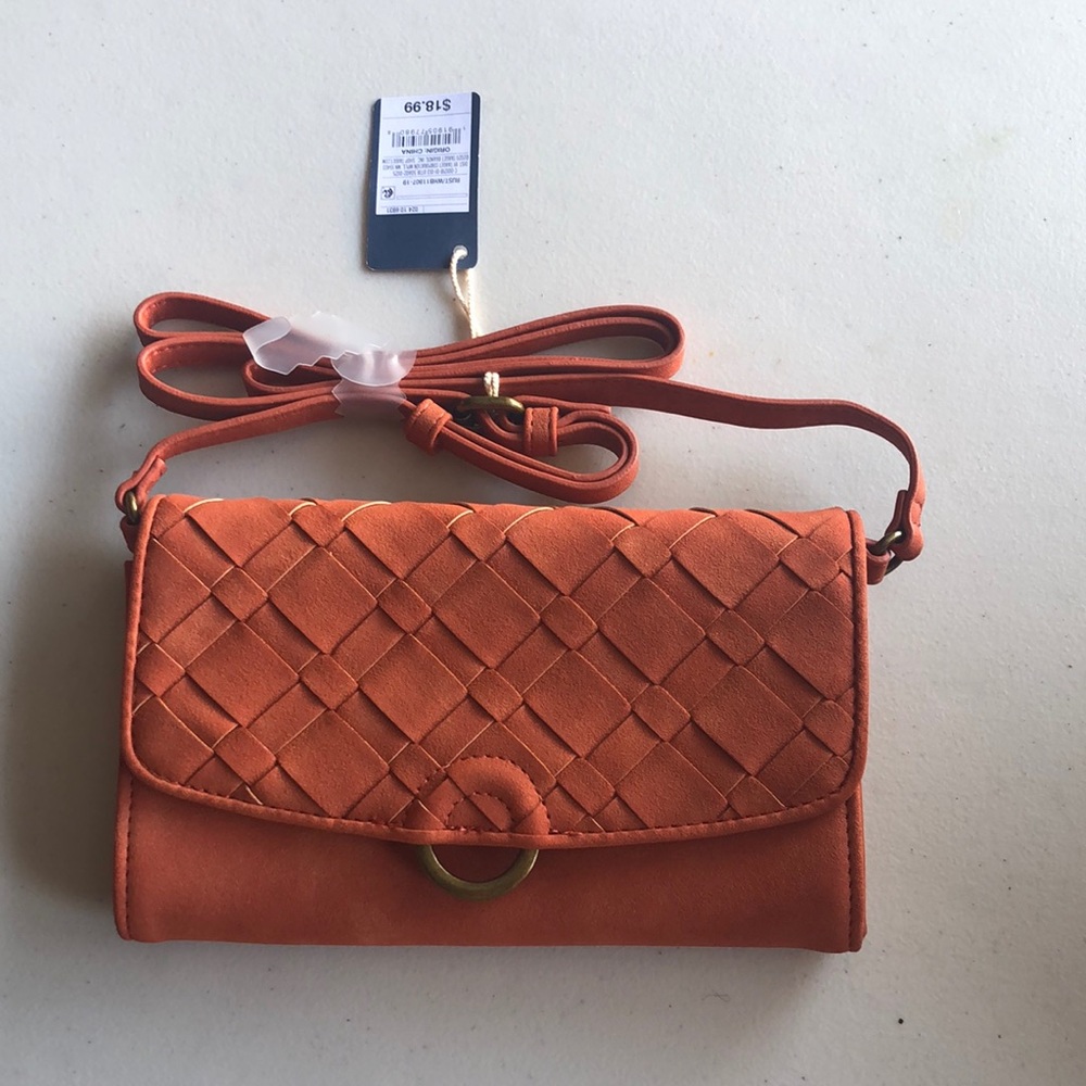 Crossbody bag